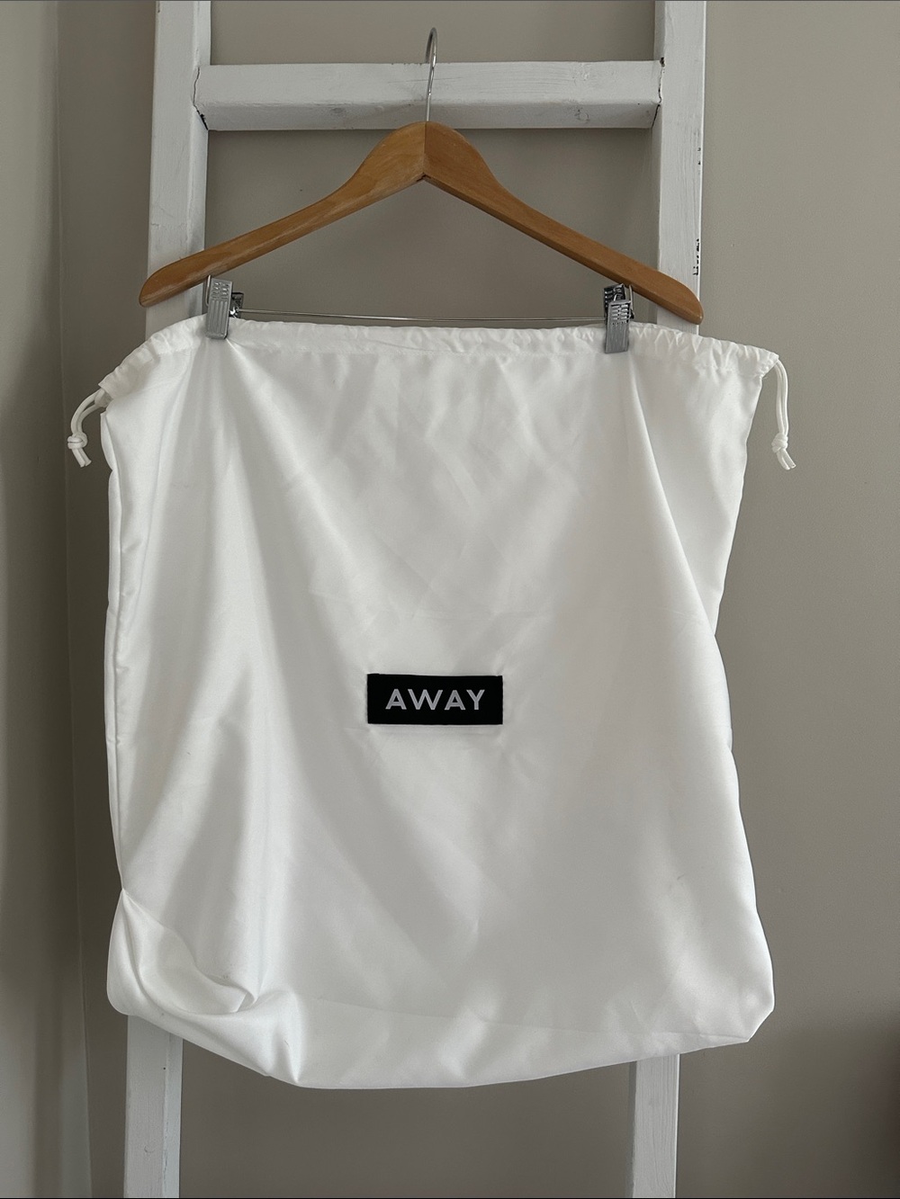Away Drawstring Dust Bag